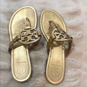 tory burch sandals/flip flops